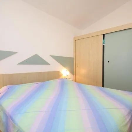 Apartment 8406a *